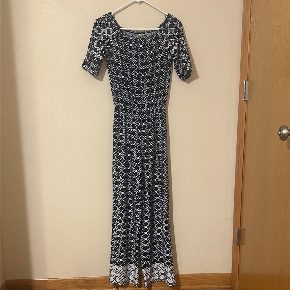 Tacera Black and White Patterned jumpsuit PS